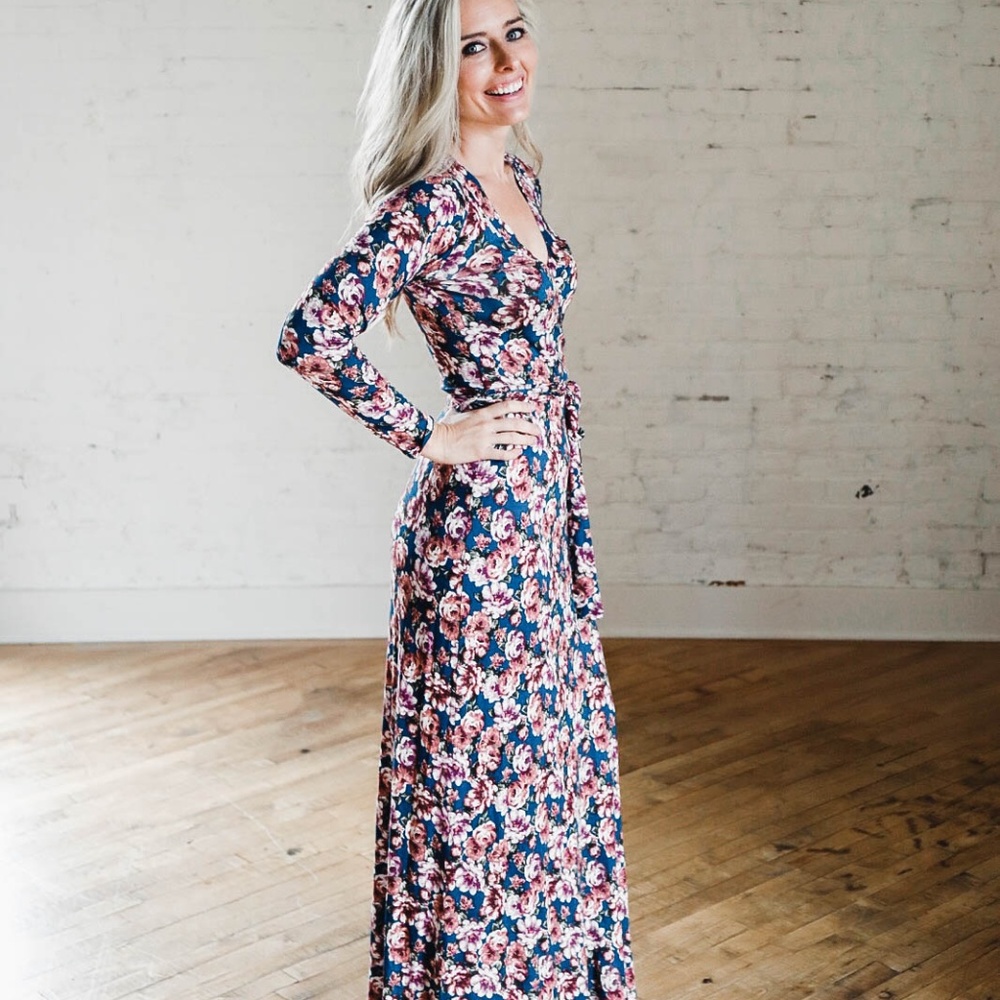 🌱 3 LEFT 🌱 Floral Faux Wrap Dress